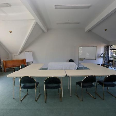 Champers Motor Inn โลเวอร์ฮัท ภายนอก รูปภาพ