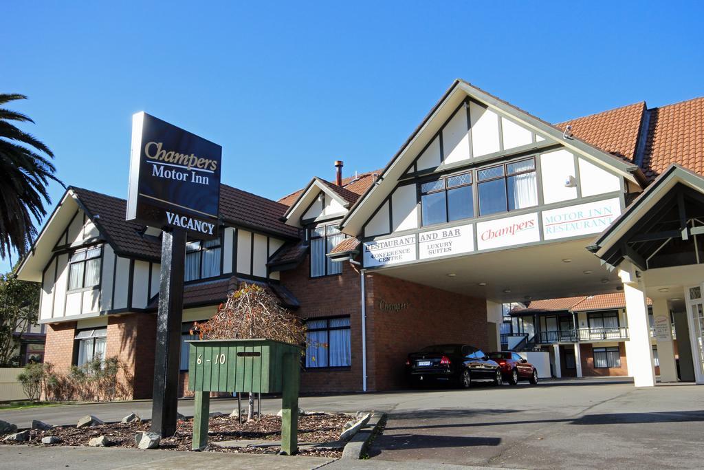 Champers Motor Inn โลเวอร์ฮัท ภายนอก รูปภาพ